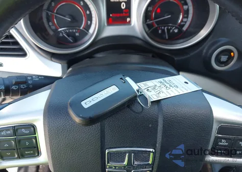 2019 Dodge Journey Se z USA, uszkodzony, nr VIN 3C4PDCBB1KT835453